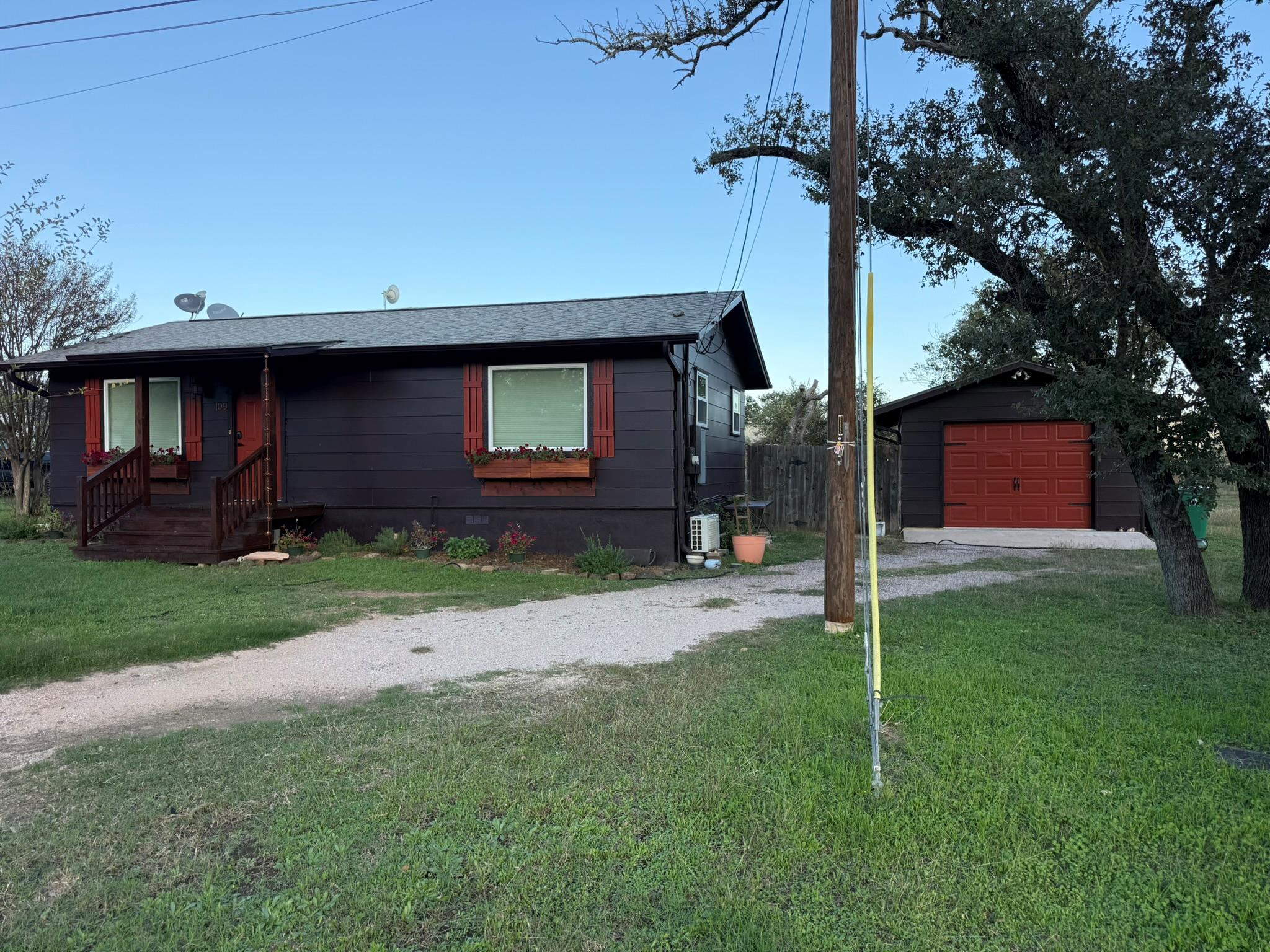 109 County Road 138, Burnet, TX 78611