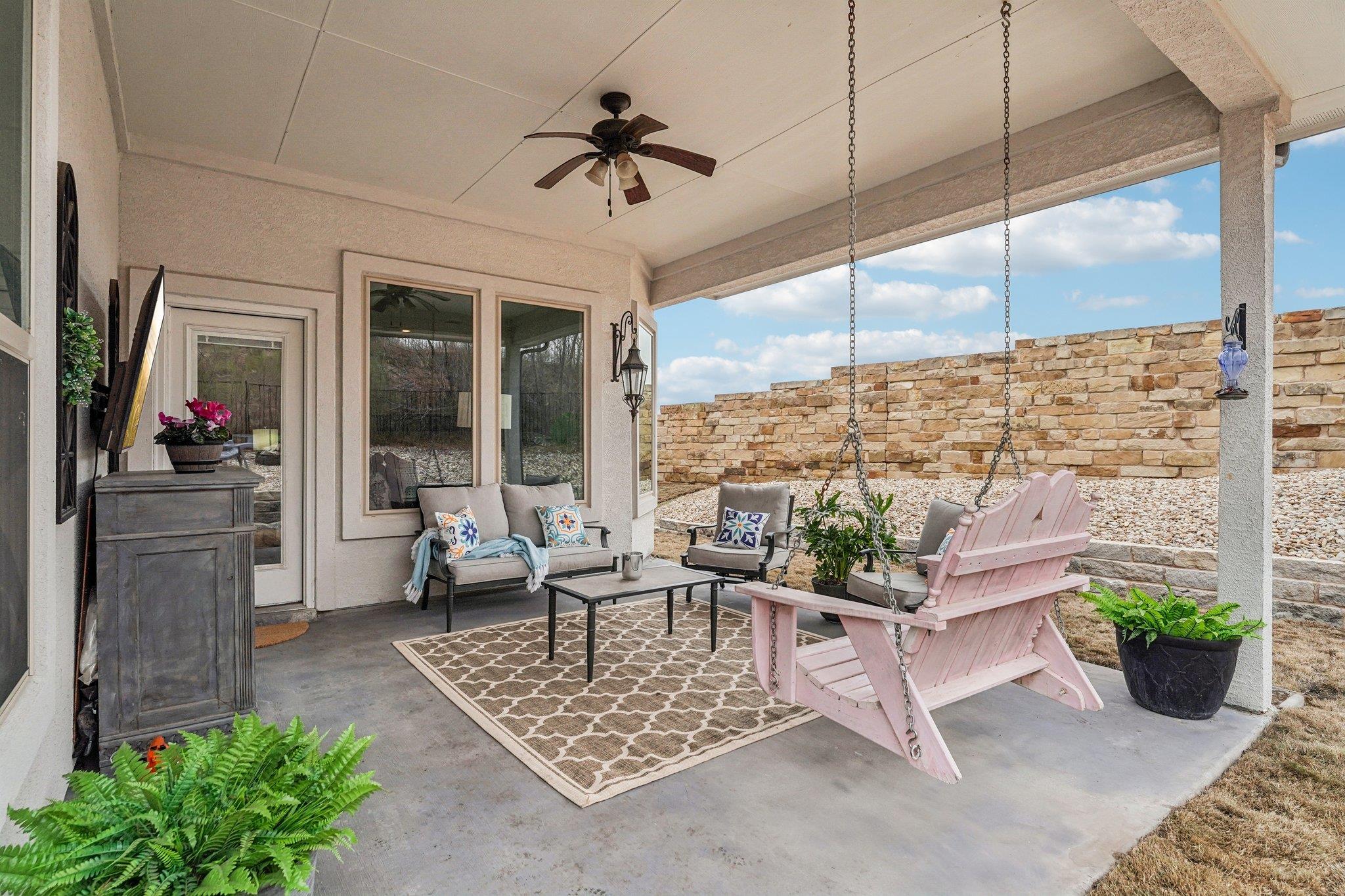 17820 Limestone Spring Ln, Austin, TX 78738