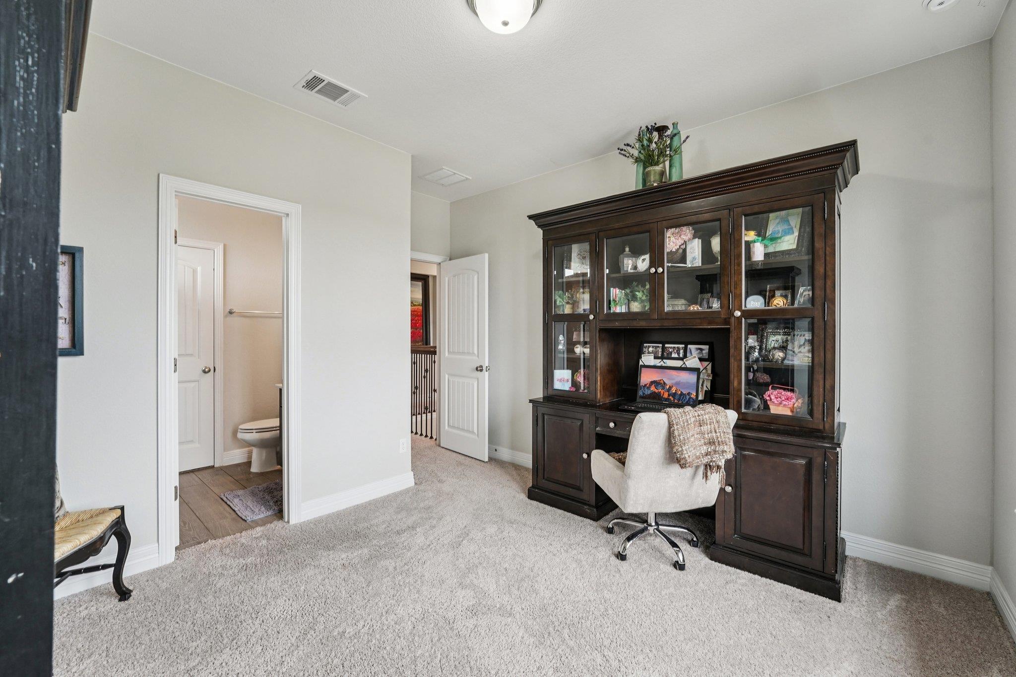 17820 Limestone Spring Ln, Austin, TX 78738