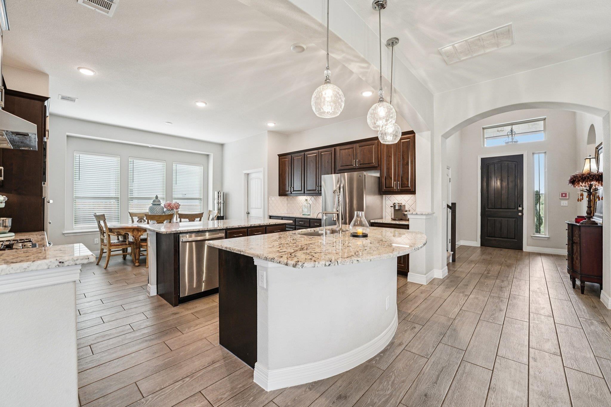 17820 Limestone Spring Ln, Austin, TX 78738