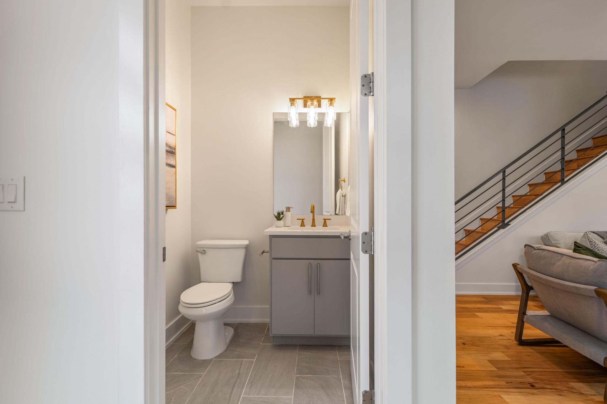 1301 Cometa St # A, Austin, TX 78721