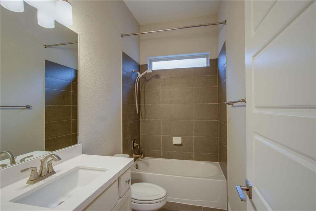 820 Anahuac Dr, Leander, TX 78641