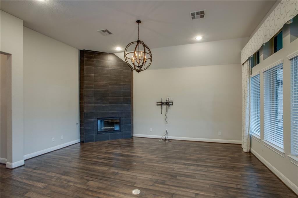 820 Anahuac Dr, Leander, TX 78641