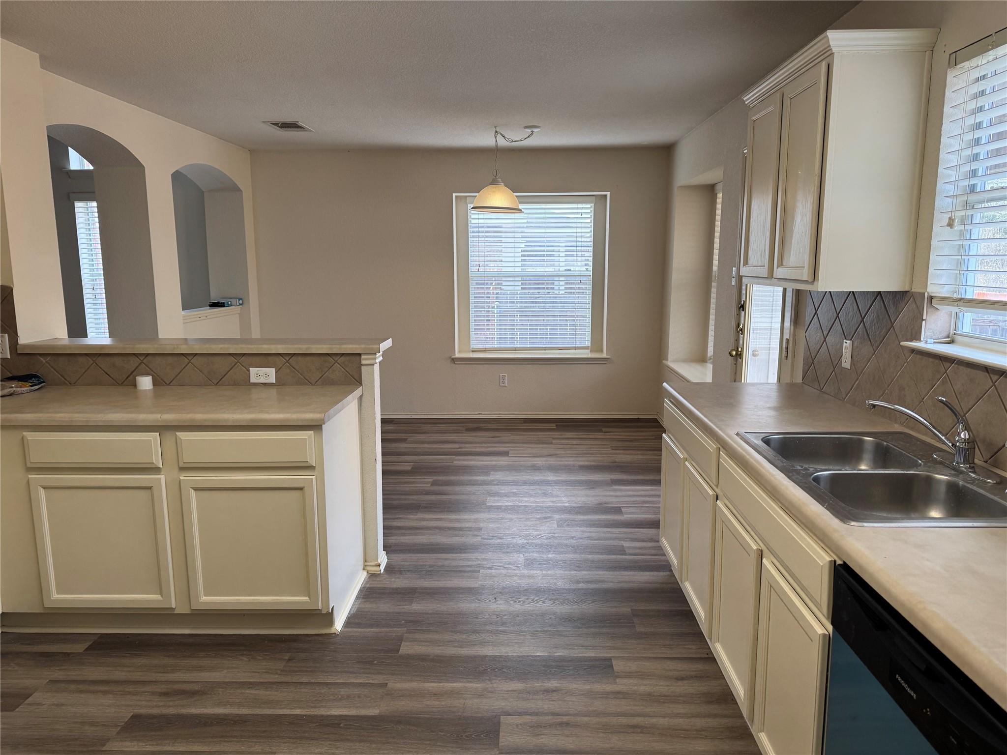 501 Grey Feather Ct, Round Rock, TX 78665