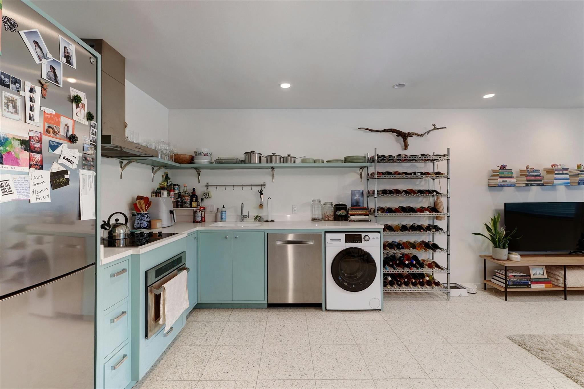 1208 Enfield Rd # 202, Austin, TX 78703