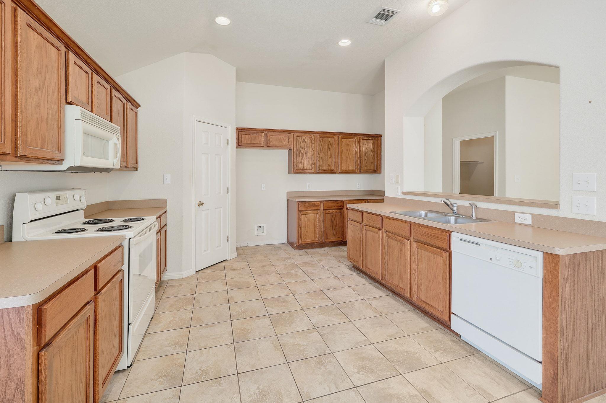 1016 Mesquite Hollow Pl, Round Rock, TX 78665