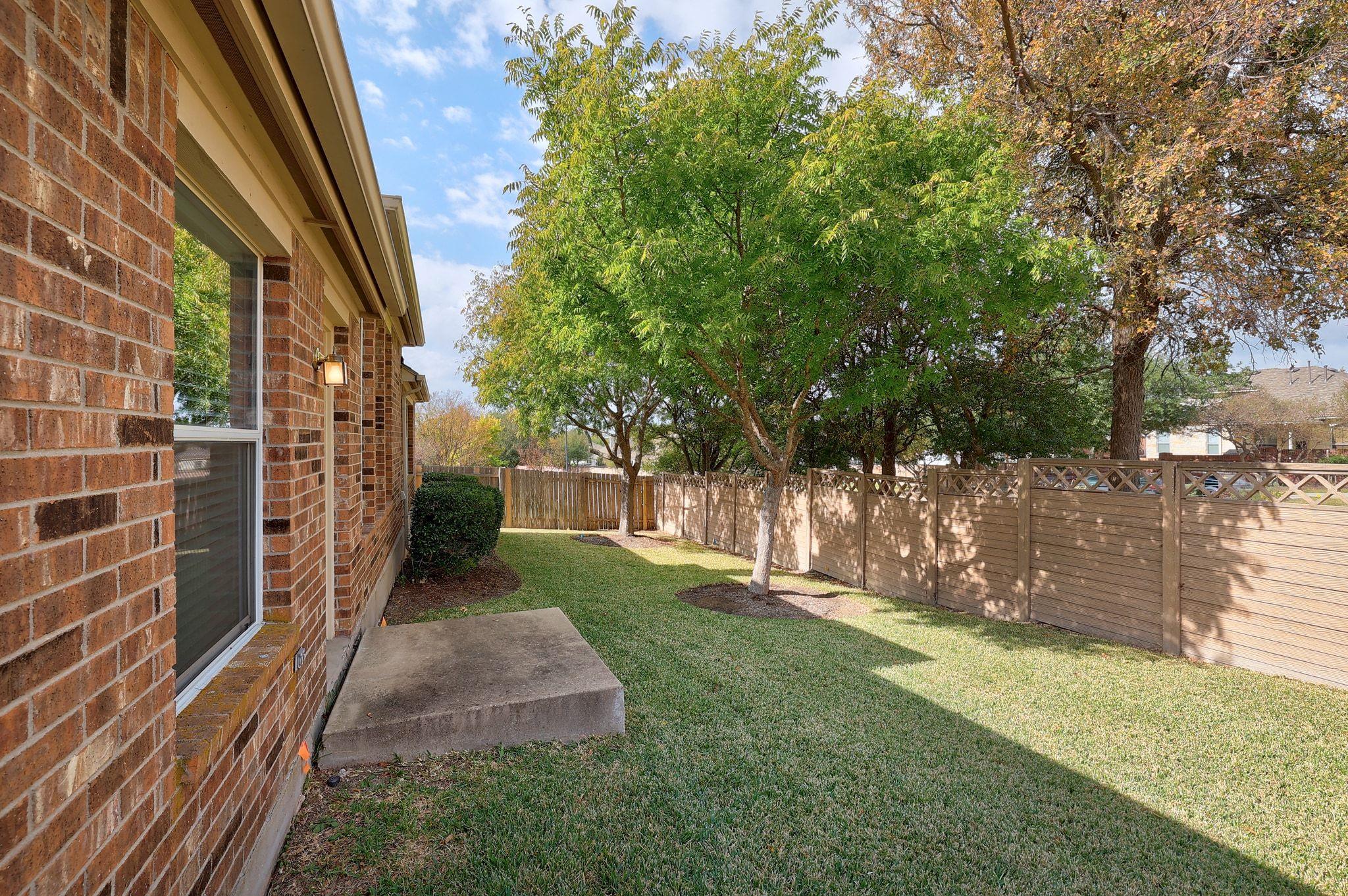 1016 Mesquite Hollow Pl, Round Rock, TX 78665