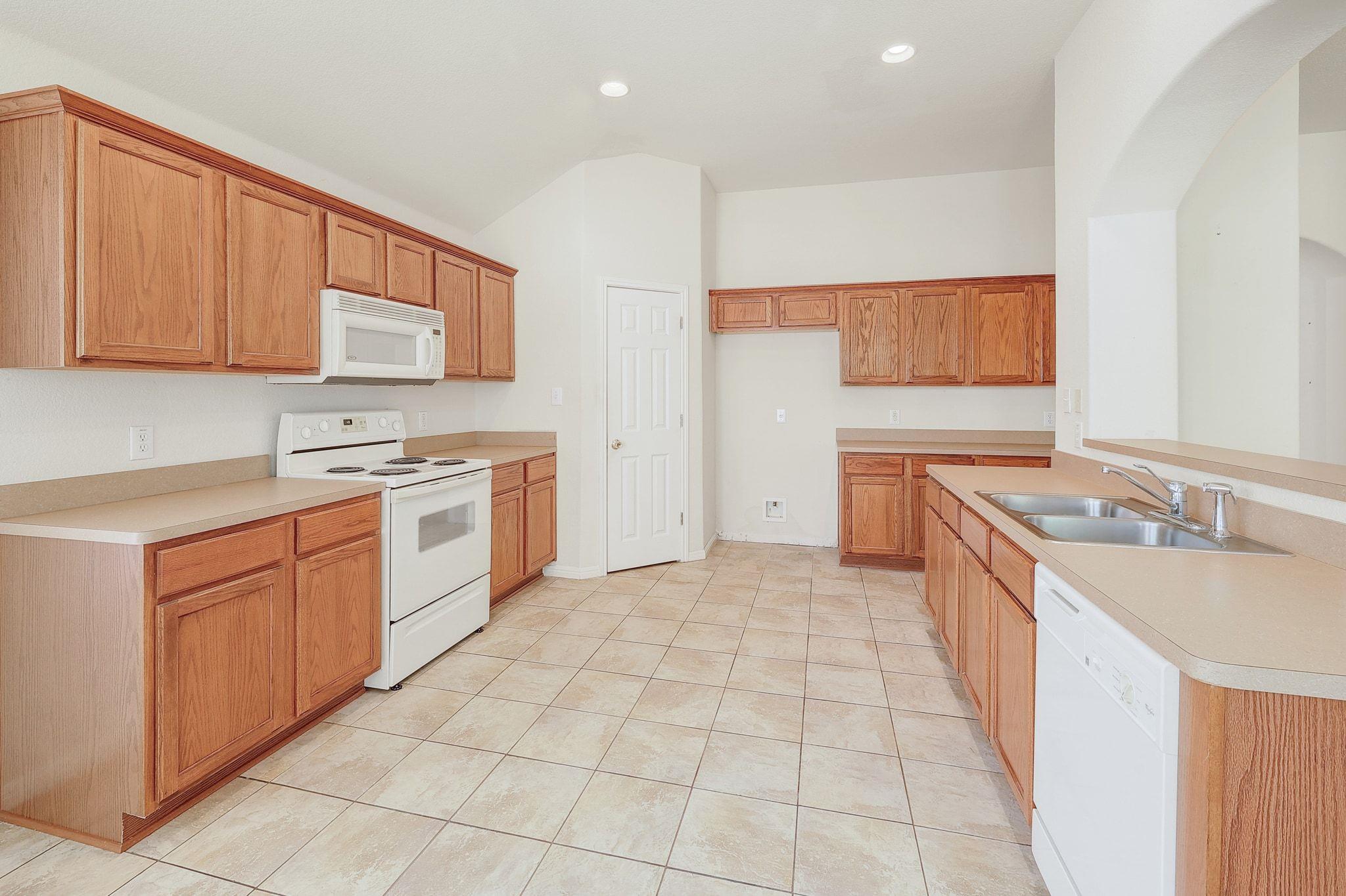 1016 Mesquite Hollow Pl, Round Rock, TX 78665