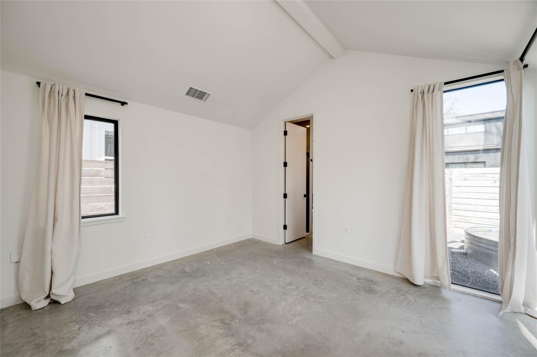 2615 Willow St # 2, Austin, TX 78702