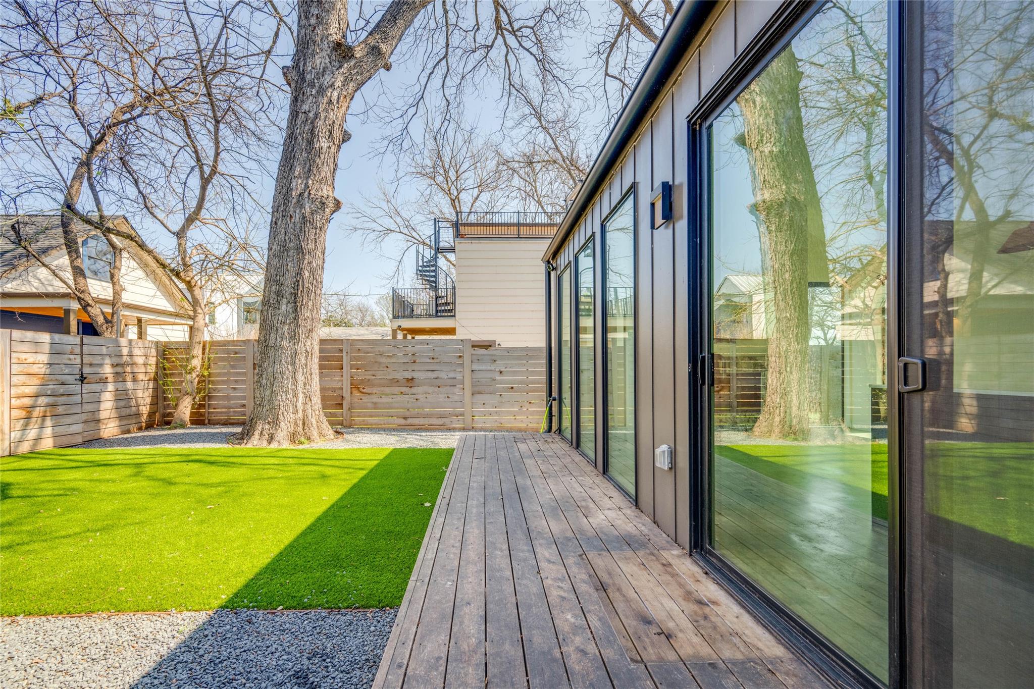 2615 Willow St # 2, Austin, TX 78702