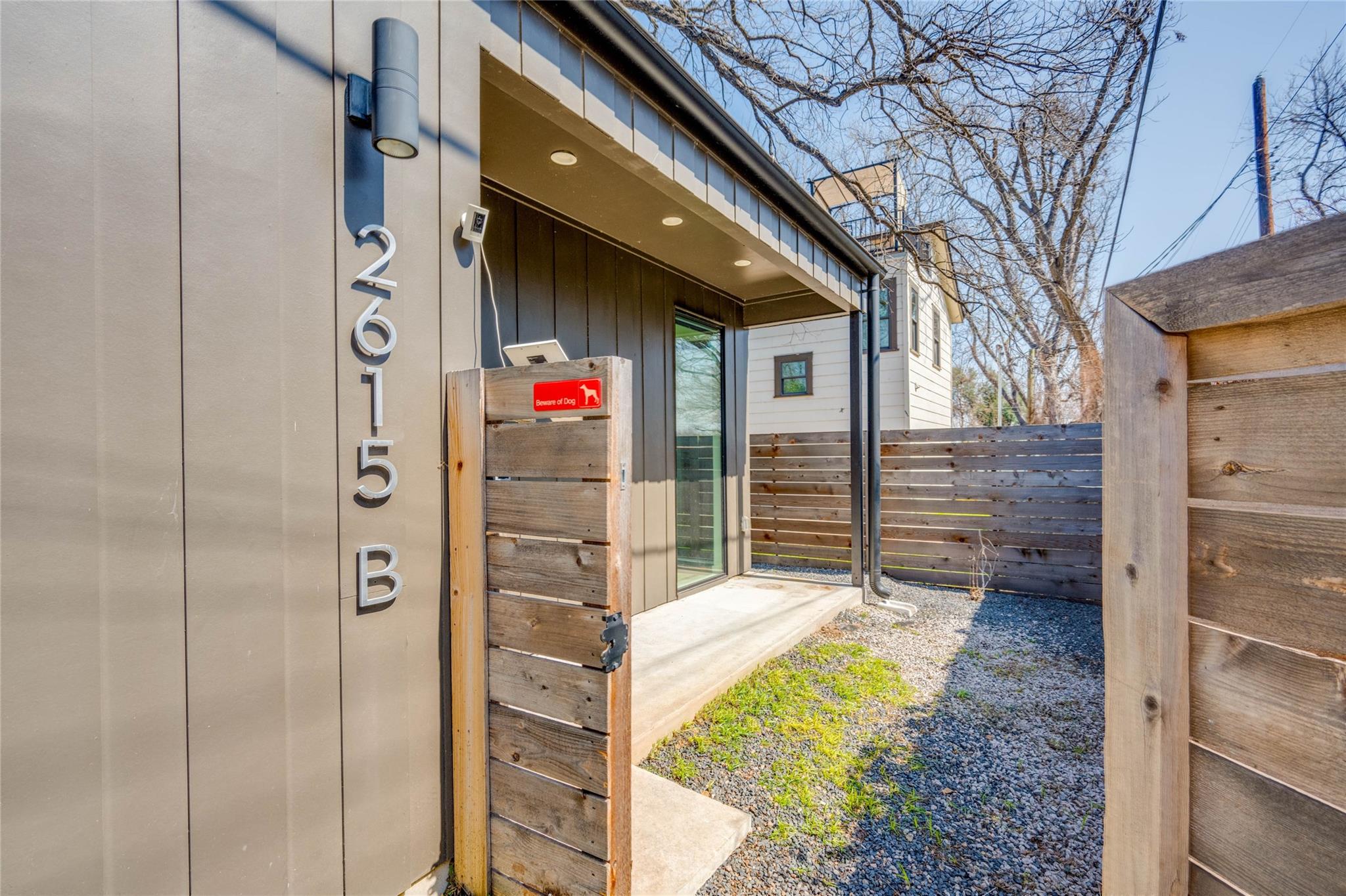 2615 Willow St # 2, Austin, TX 78702