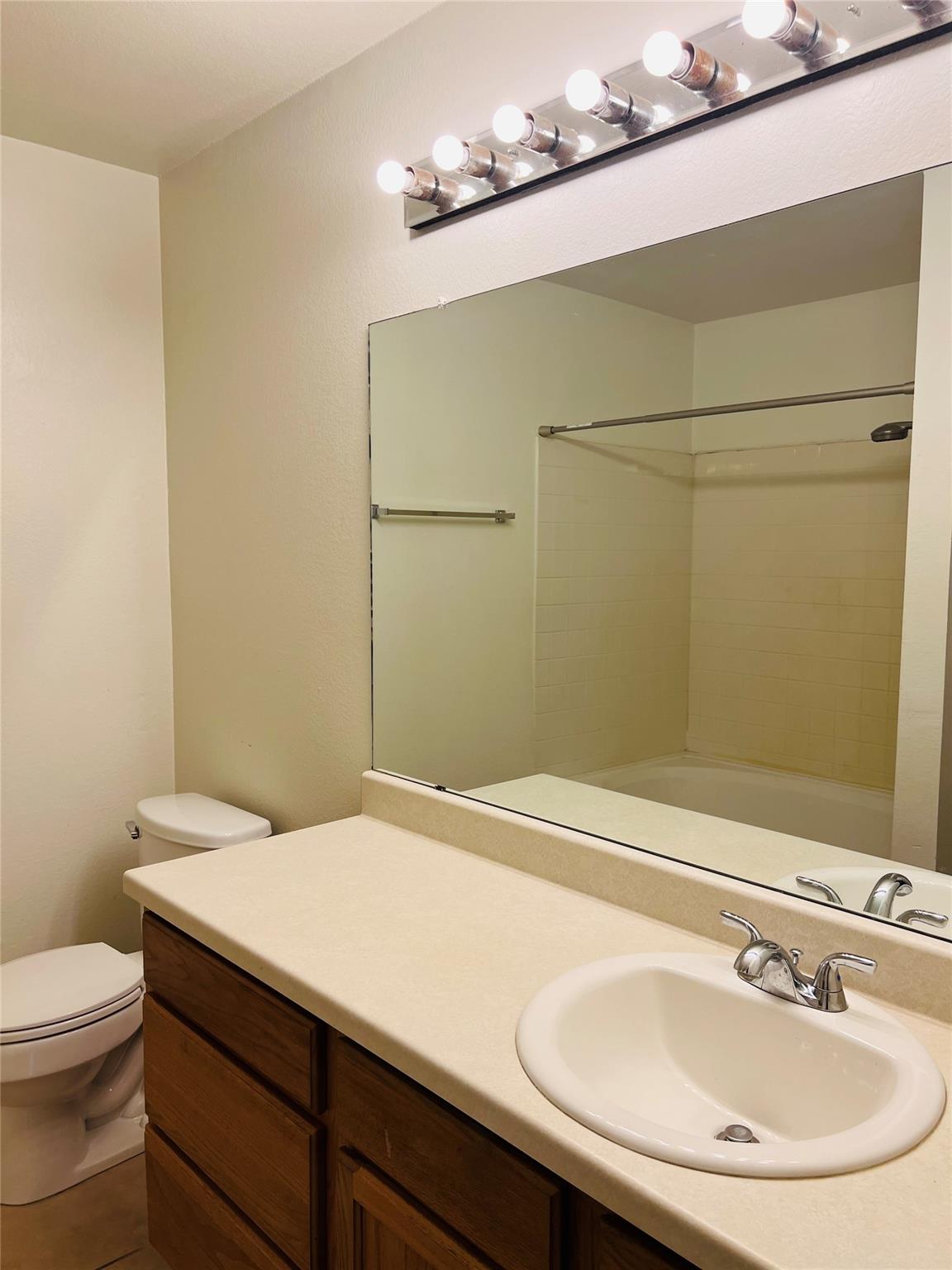 703 Riverway Ln, Leander, TX 78641