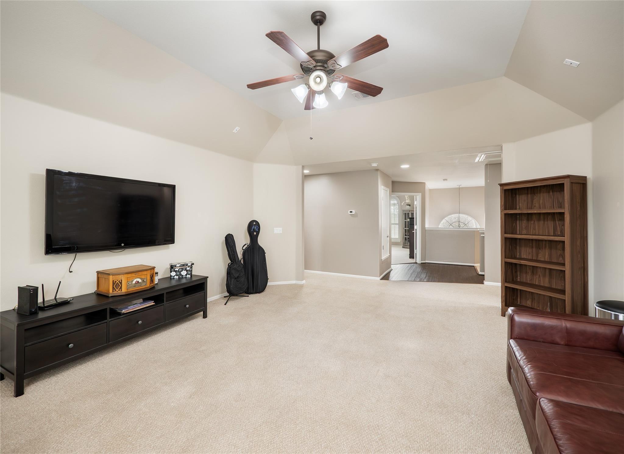 376 Sweet Gum Dr, Kyle, TX 78640