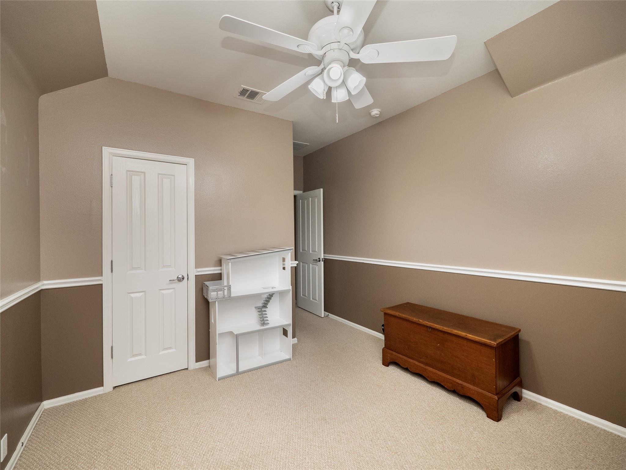 376 Sweet Gum Dr, Kyle, TX 78640