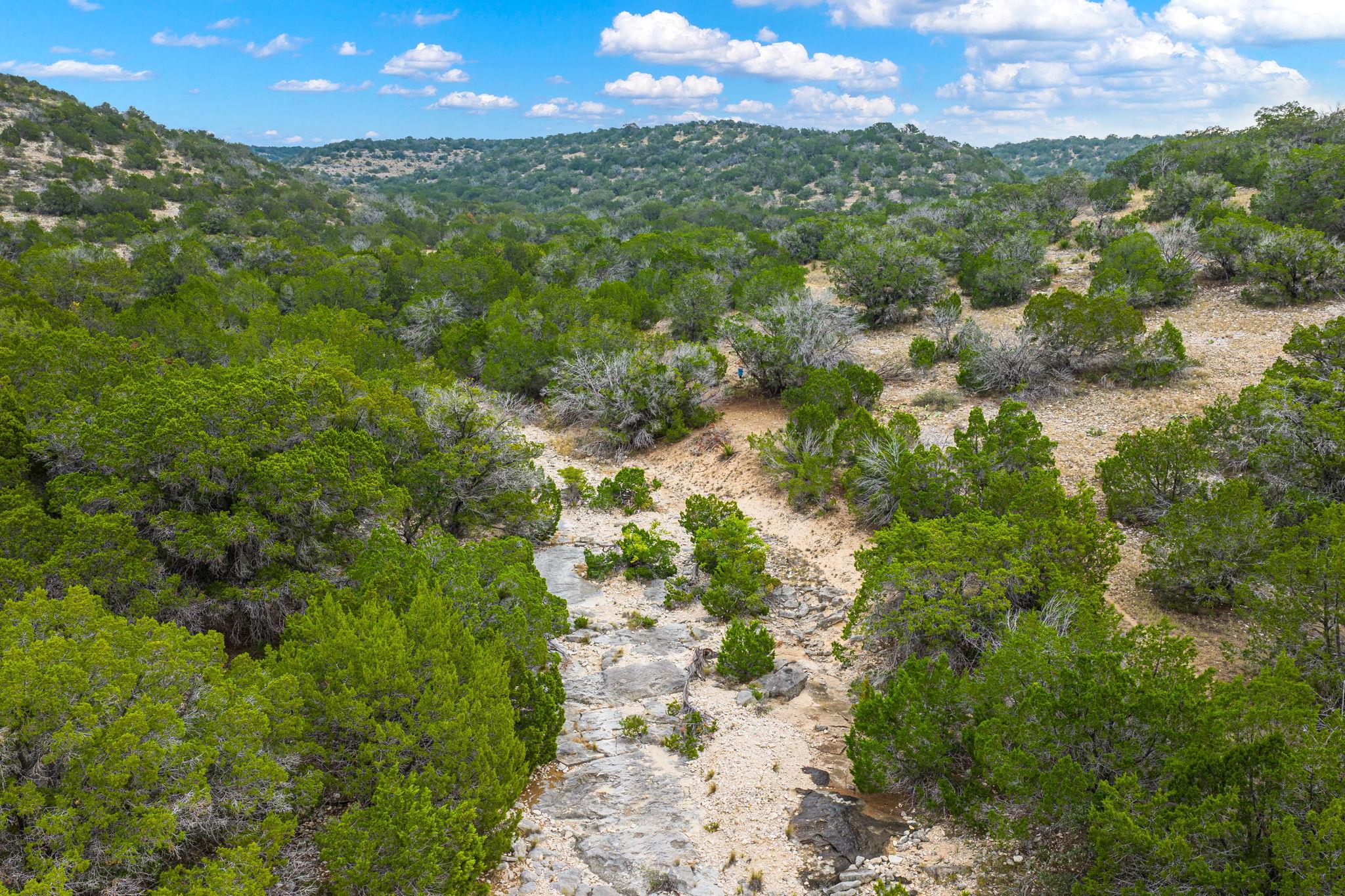 13812 High Lonesome Rd, Del Rio, TX 78840