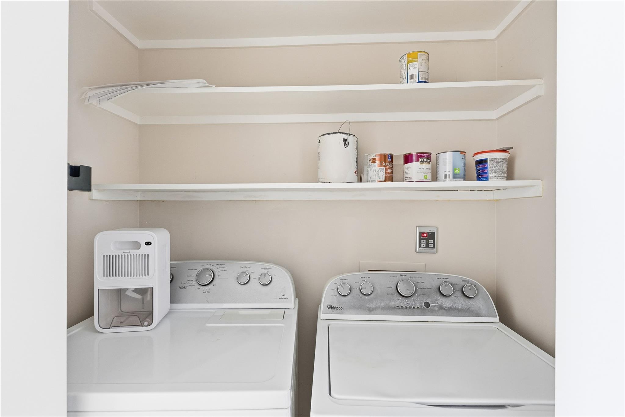 404 Seminole Dr, Austin, TX 78745