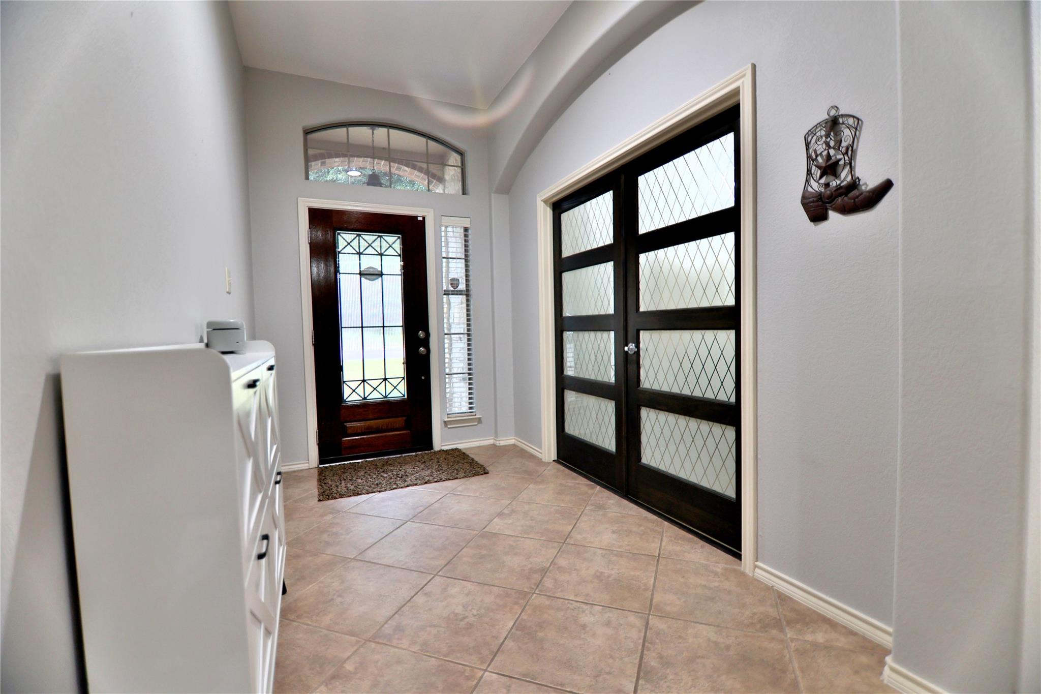 410 Olmos Dr, Leander, TX 78641