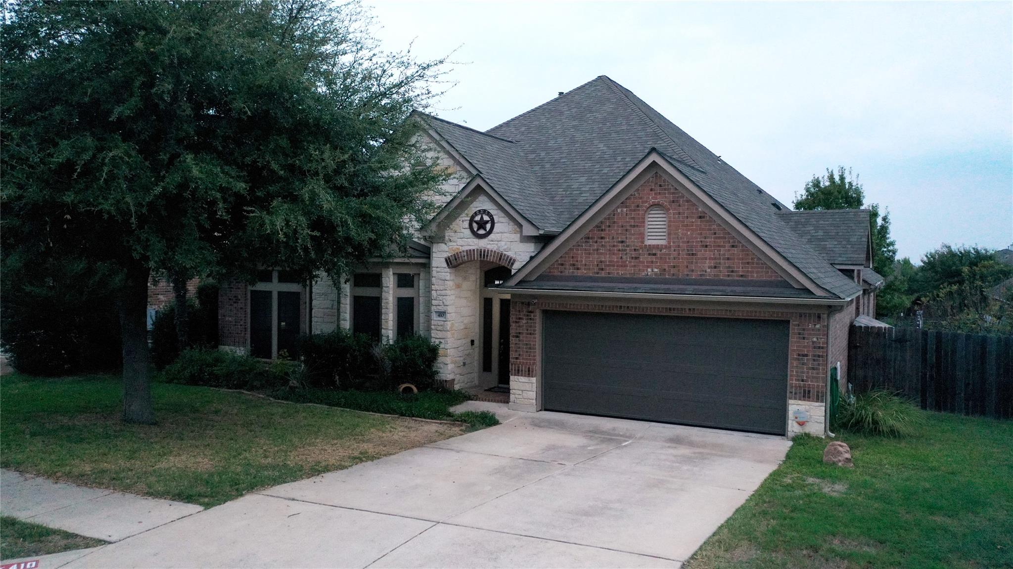 410 Olmos Dr, Leander, TX 78641