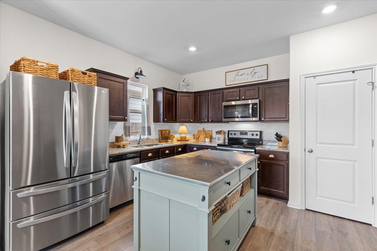 19305 Nathan Scott Way, Manor, TX 78653