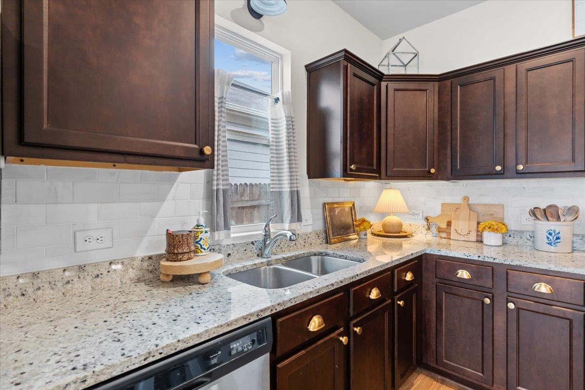 19305 Nathan Scott Way, Manor, TX 78653