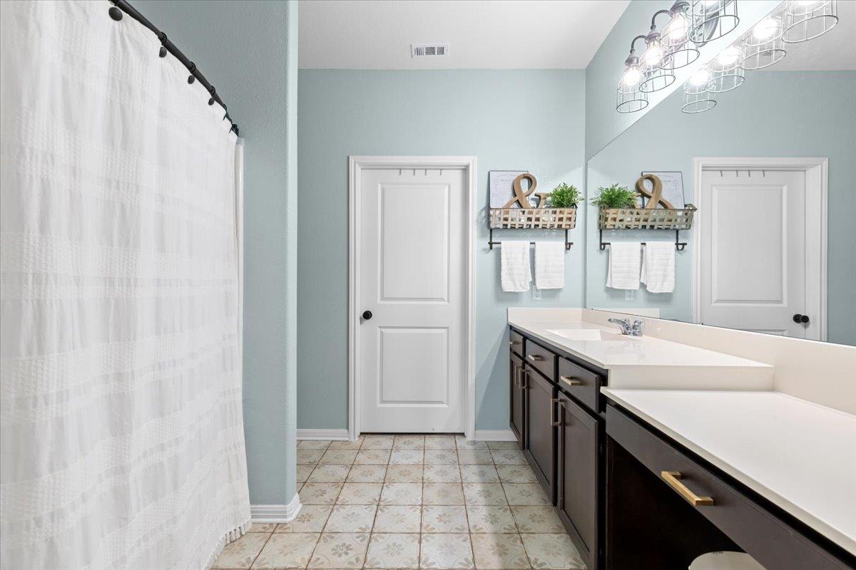 19305 Nathan Scott Way, Manor, TX 78653