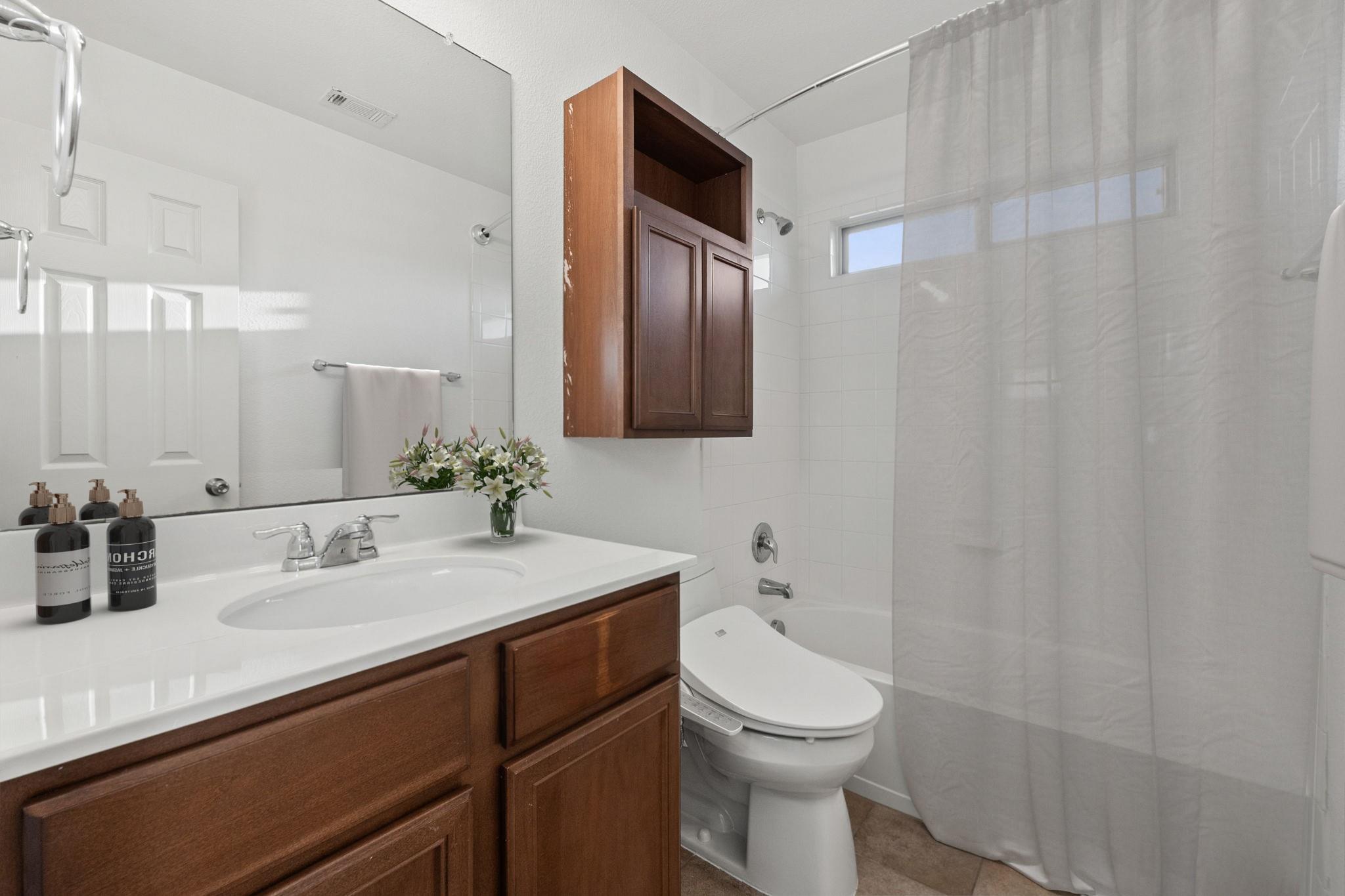 116 Silkstone St, Hutto, TX 78634