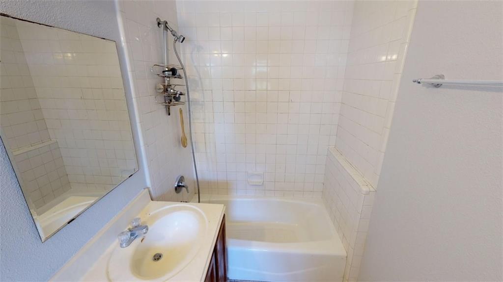 3212 Whites Dr, Austin, TX 78735