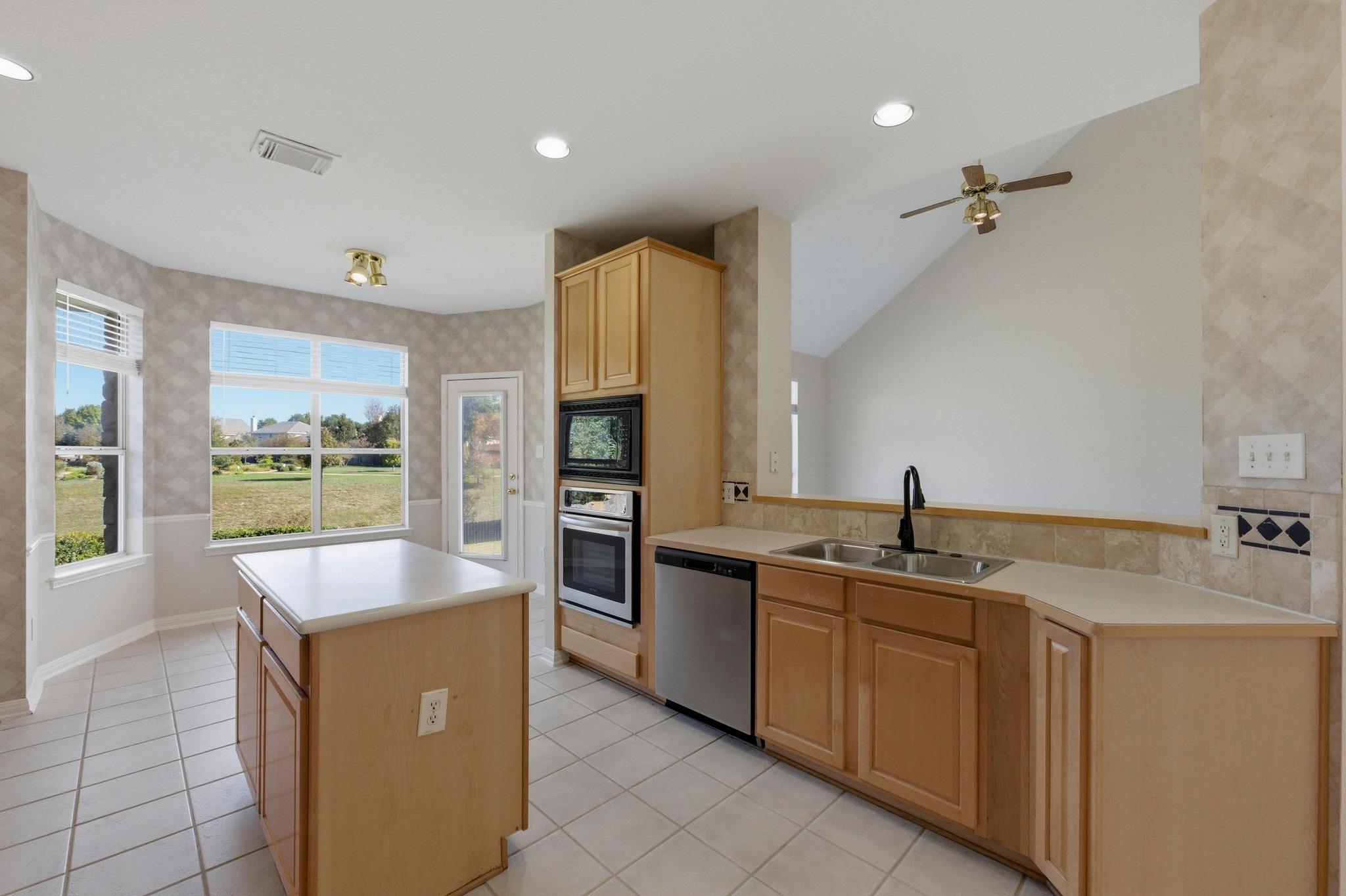 9001 Full Moon Cv, Round Rock, TX 78681