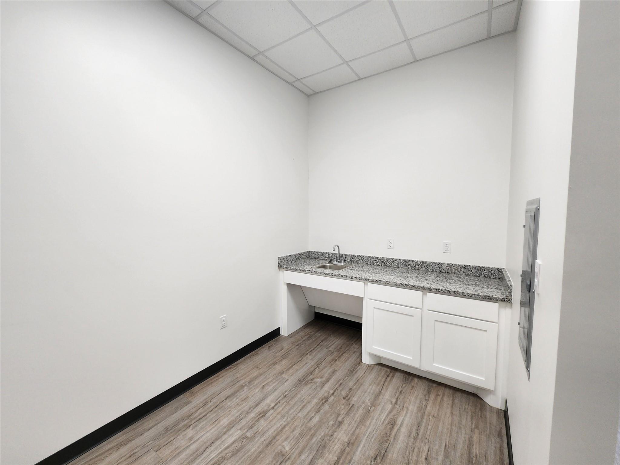 2261 Gattis School Rd # 205, Round Rock, TX 78664