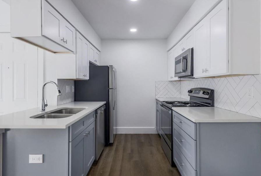 114 E 31st St # 314, Austin, TX 78705