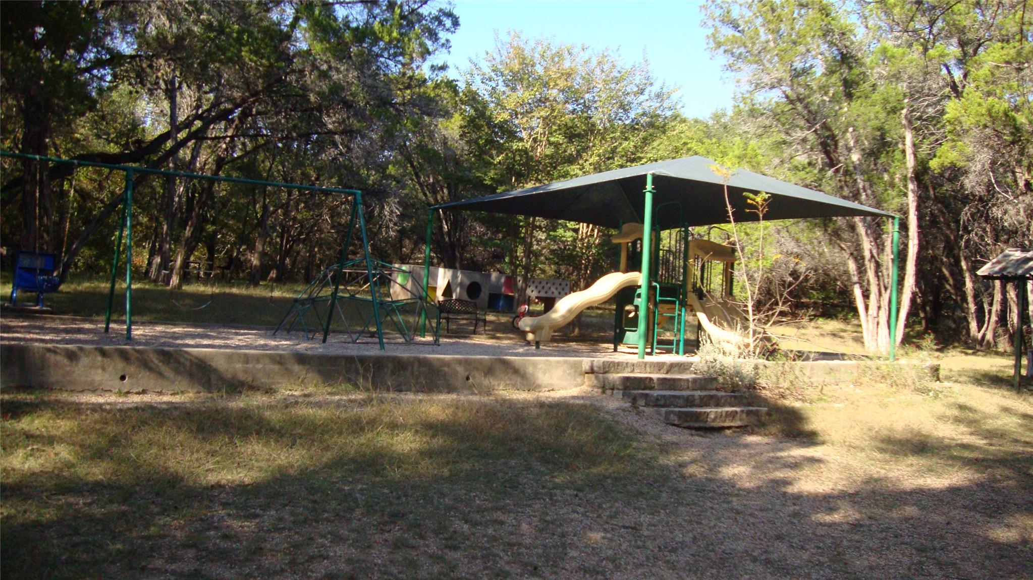 13904 & 13902 Saskatchewan Dr, Austin, TX 78734