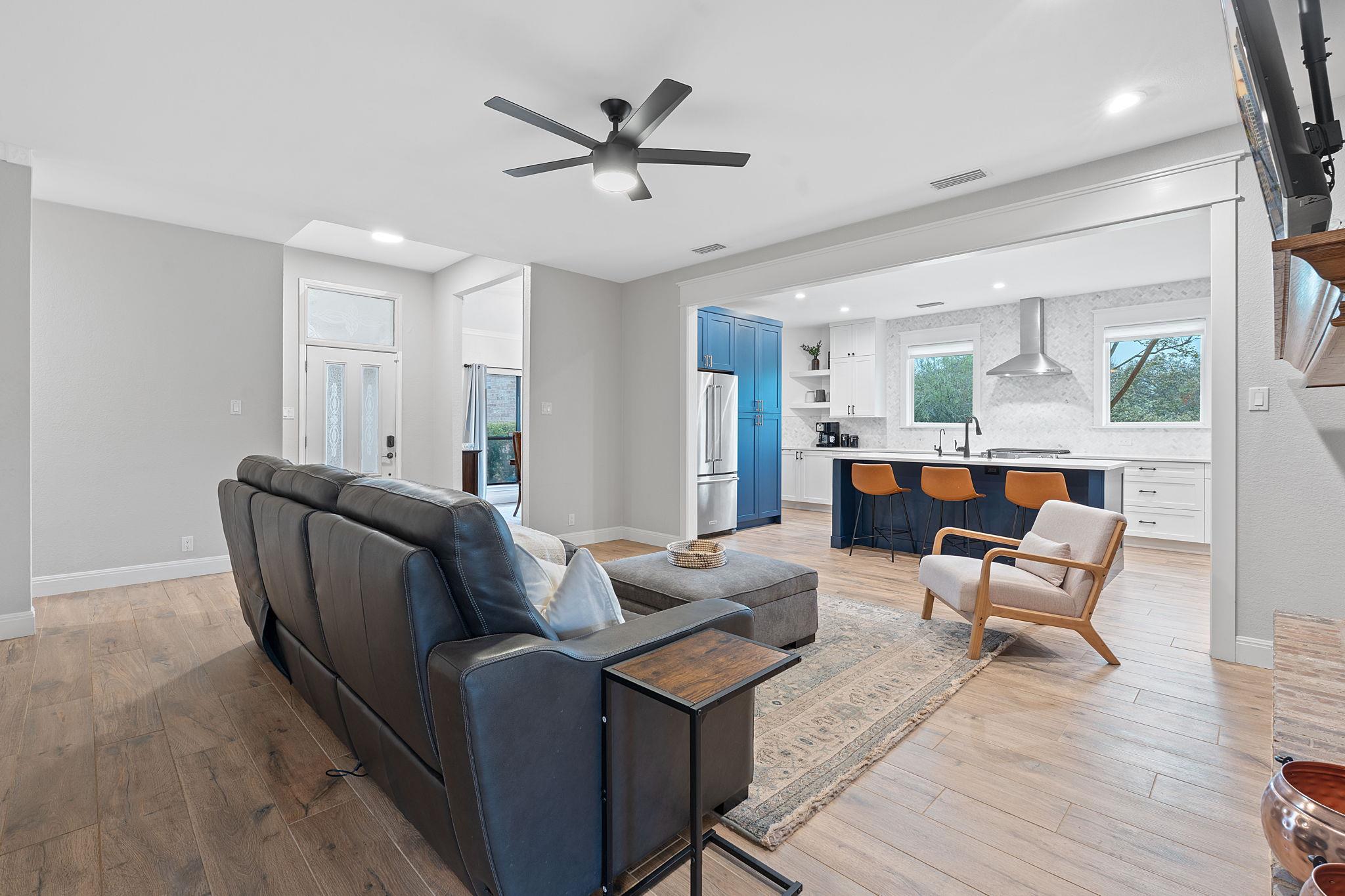 3300 Lost Oasis Holw, Austin, TX 78739