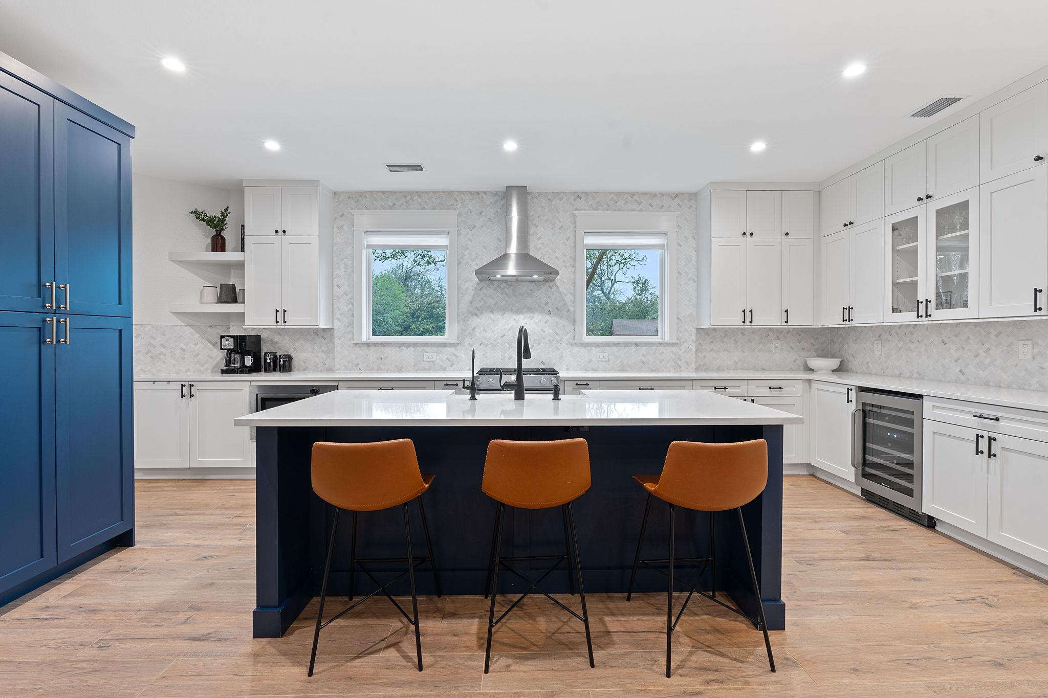 3300 Lost Oasis Holw, Austin, TX 78739