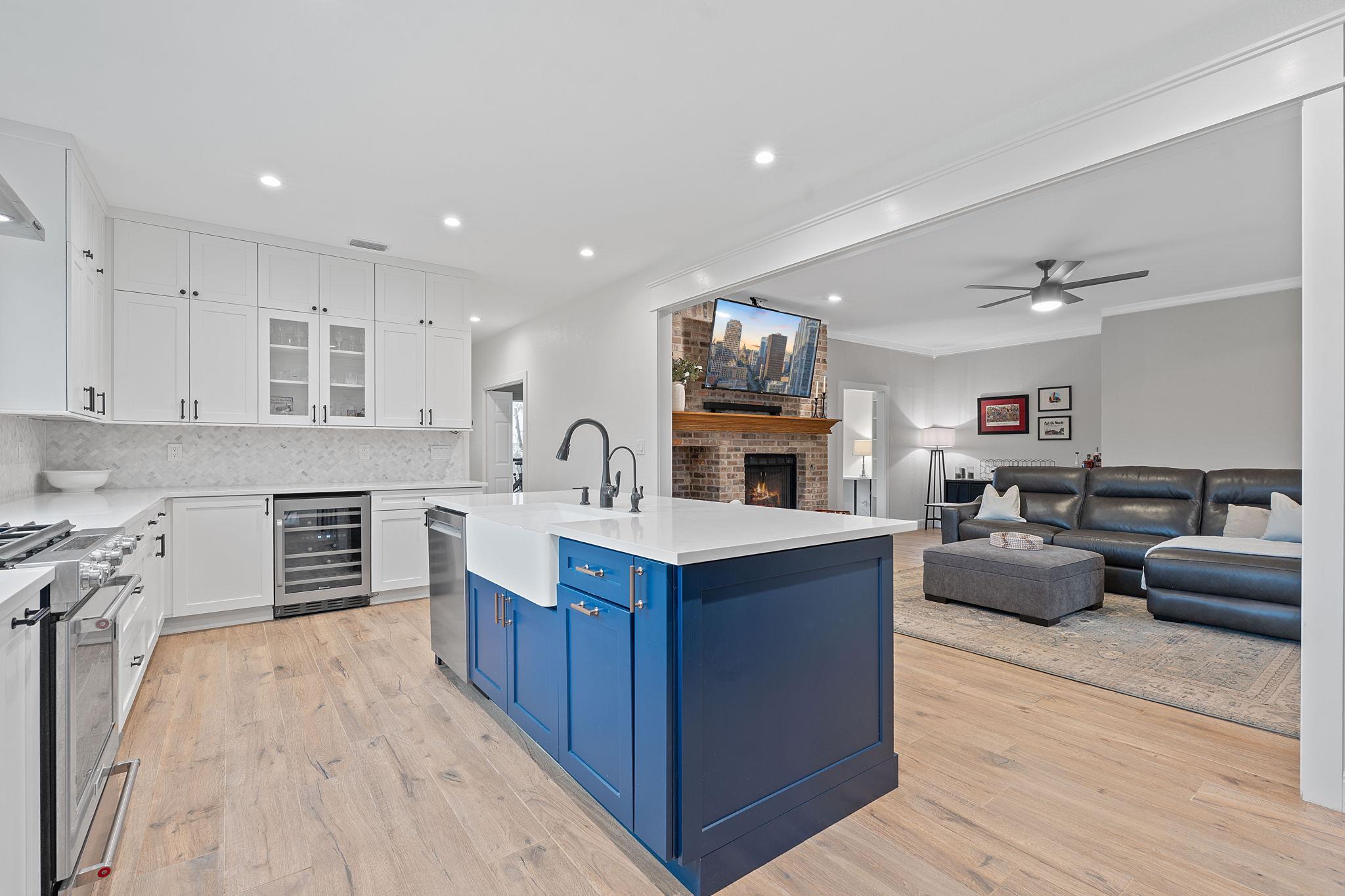 3300 Lost Oasis Holw, Austin, TX 78739