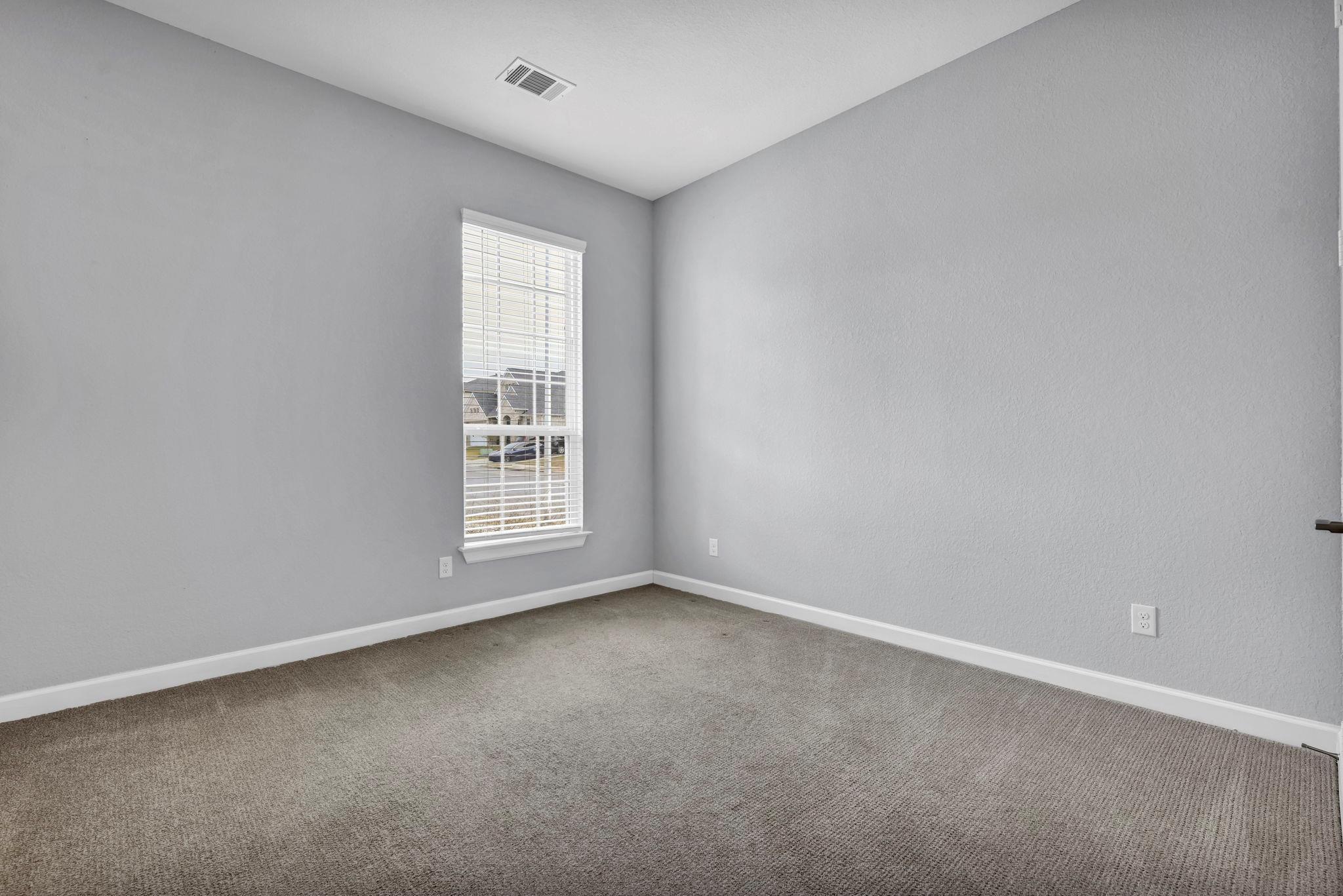 252 Sabino Dr, Buda, TX 78610