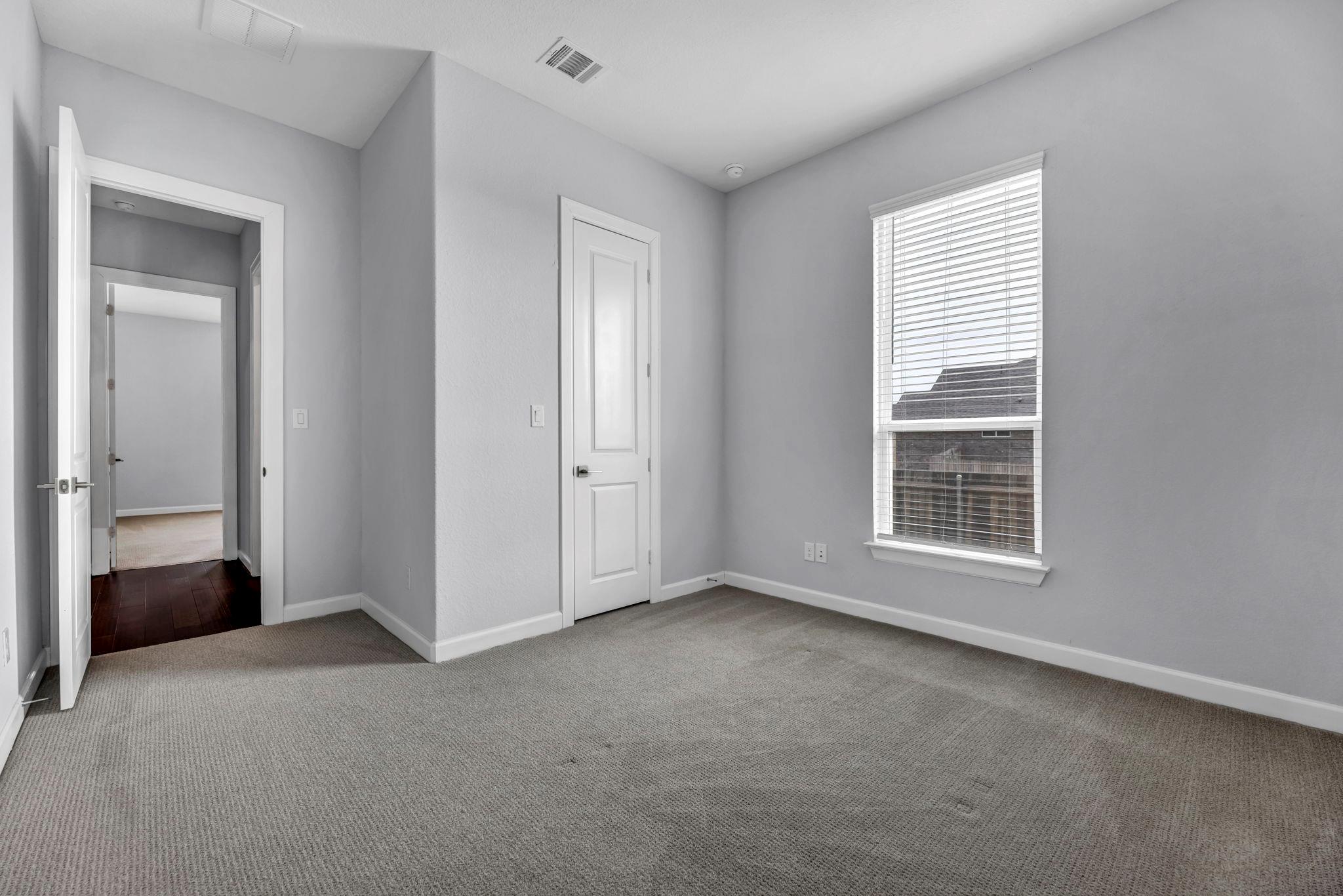 252 Sabino Dr, Buda, TX 78610