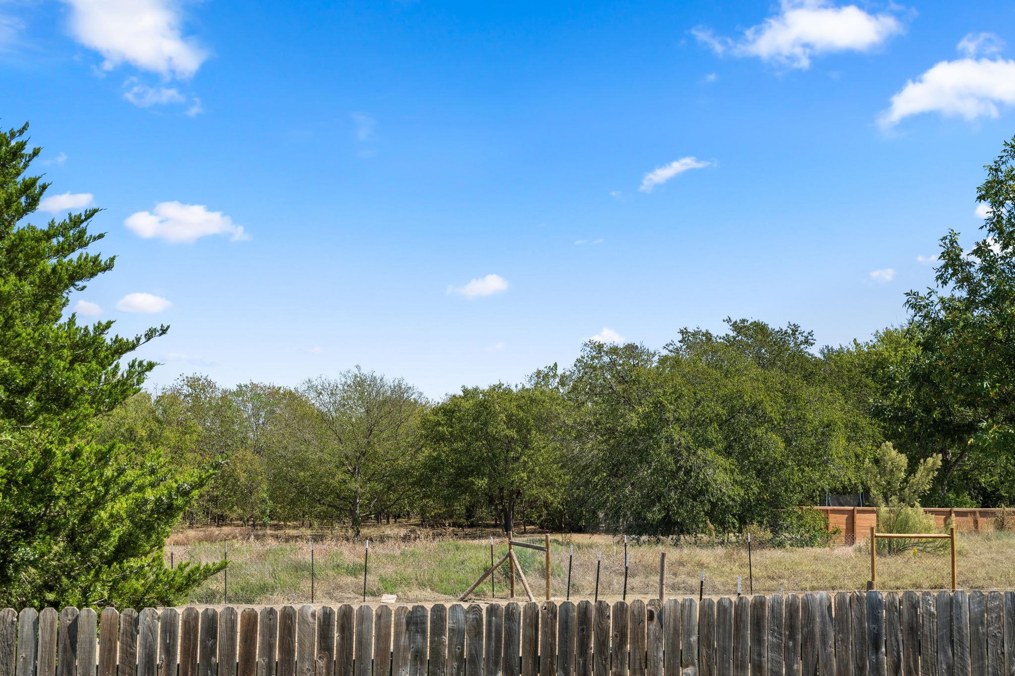 489 Bridgestone Way, Buda, TX 78610