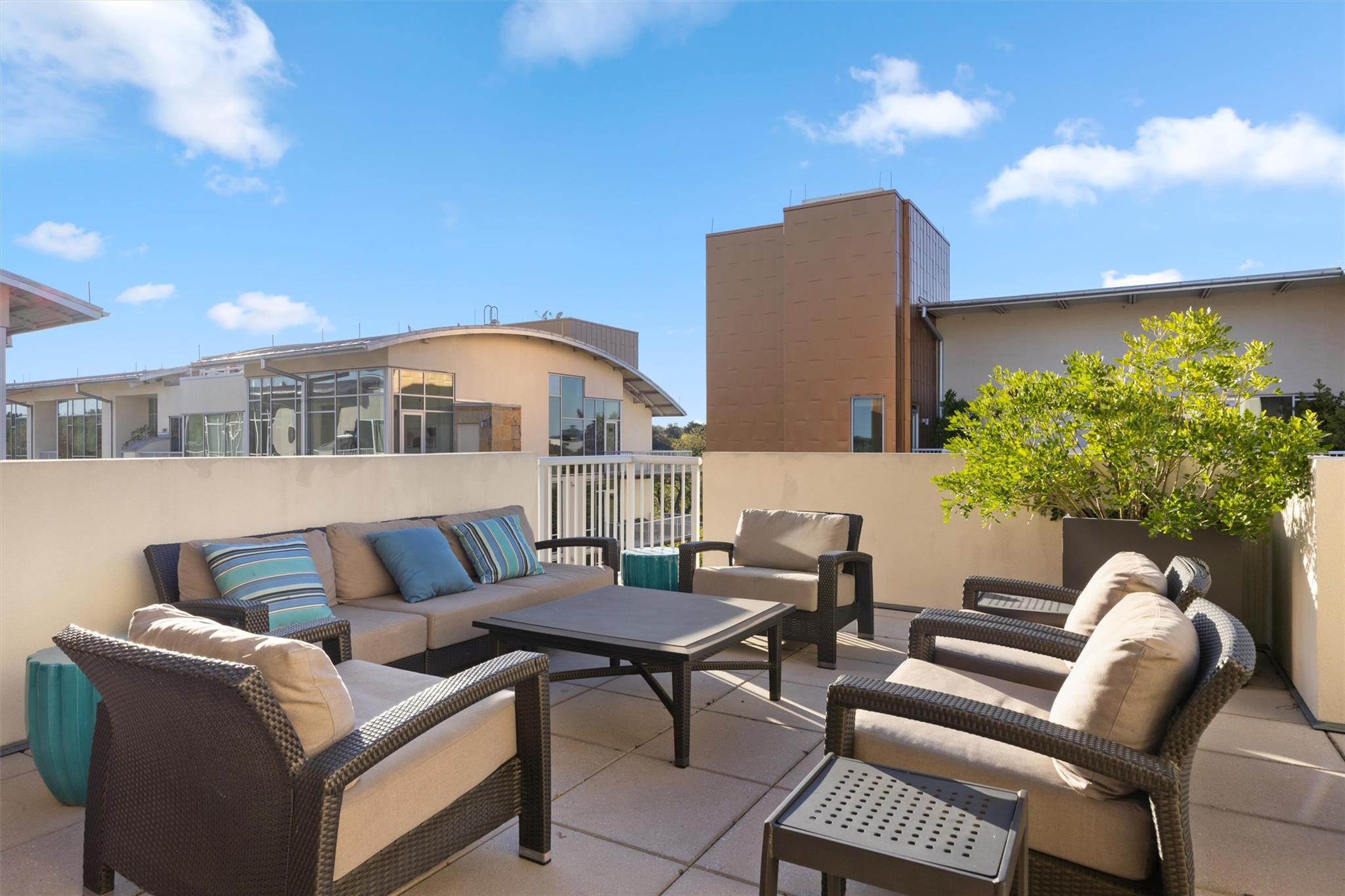 1600 Barton Springs Rd # 4205, Austin, TX 78704