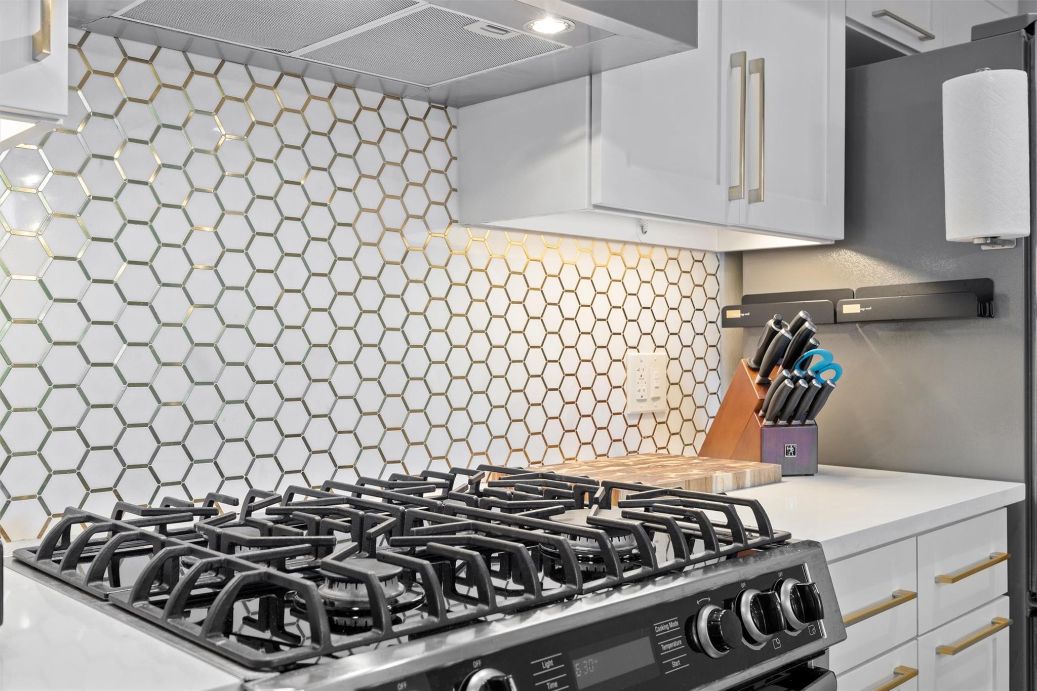 1600 Barton Springs Rd # 4205, Austin, TX 78704