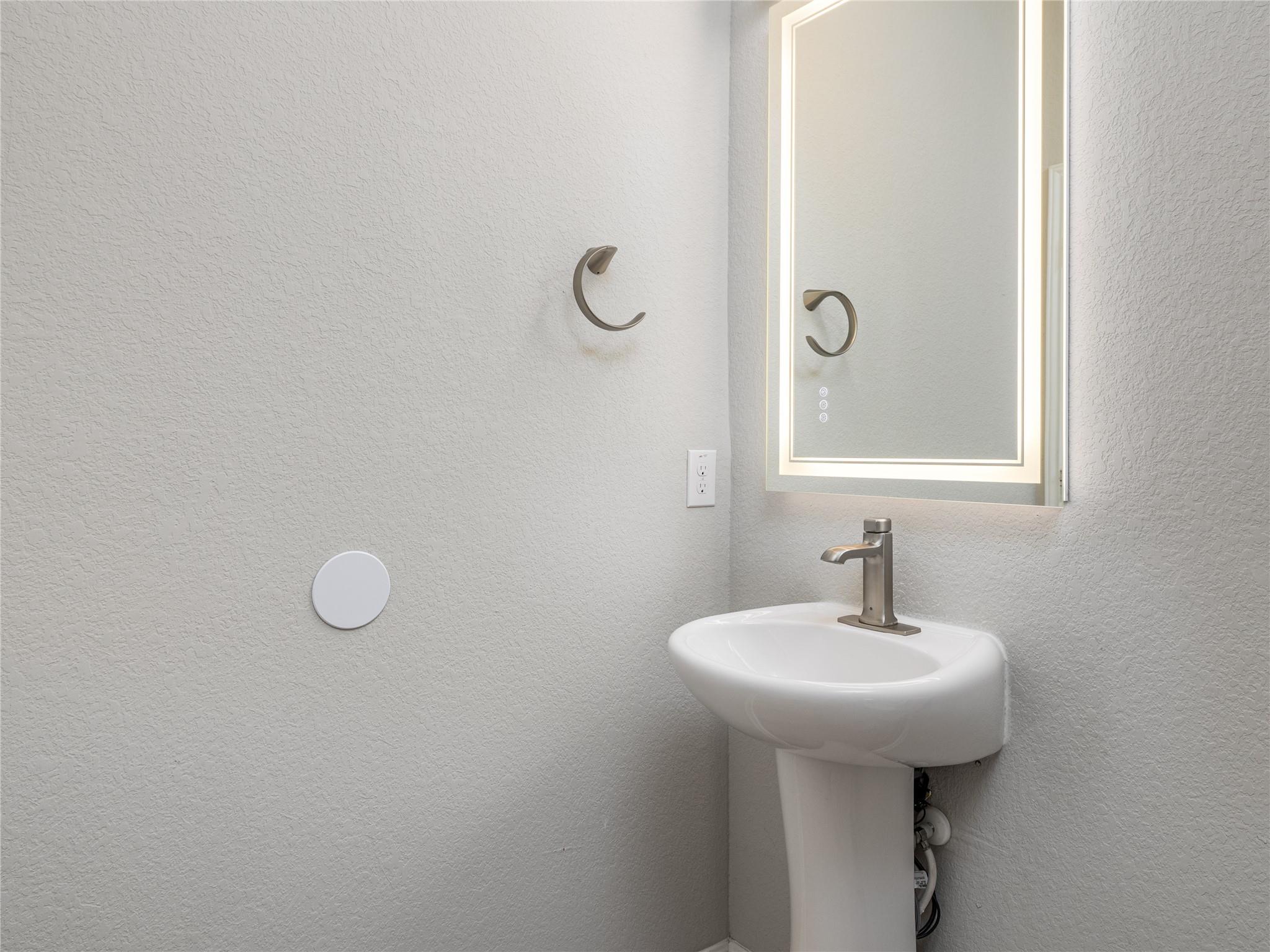 121 Struss Dr, Georgetown, TX 78626