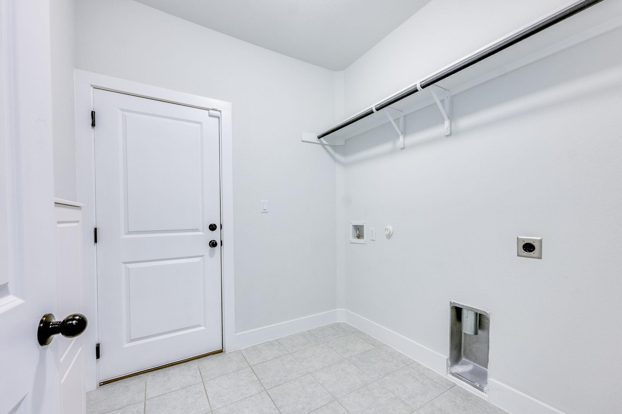 122 Biscayne Bay Bnd, Kyle, TX 78640