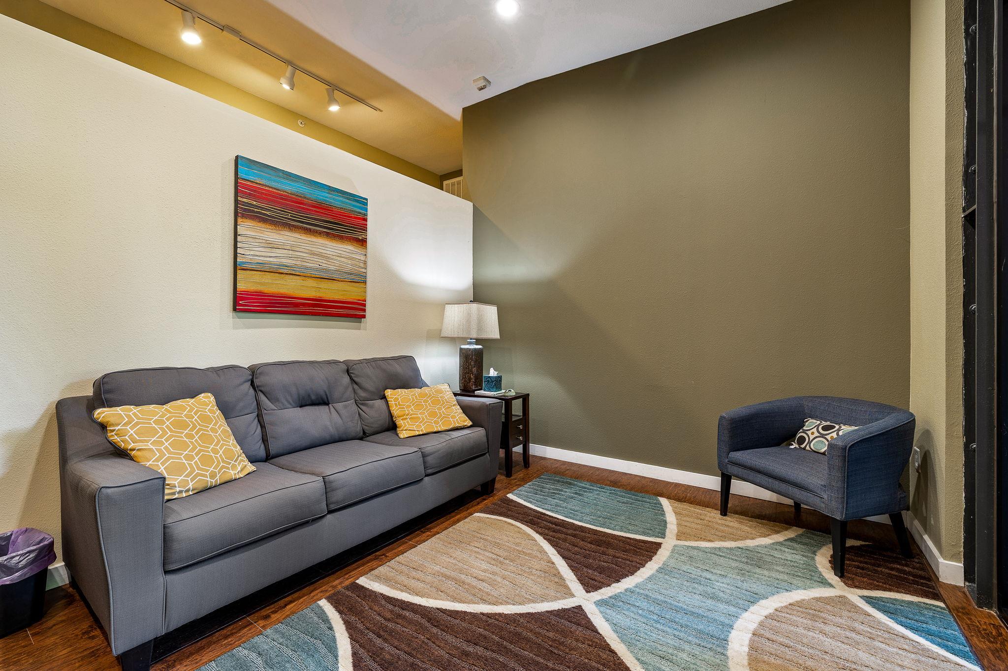 2525 S Lamar Blvd # 12, Austin, TX 78704