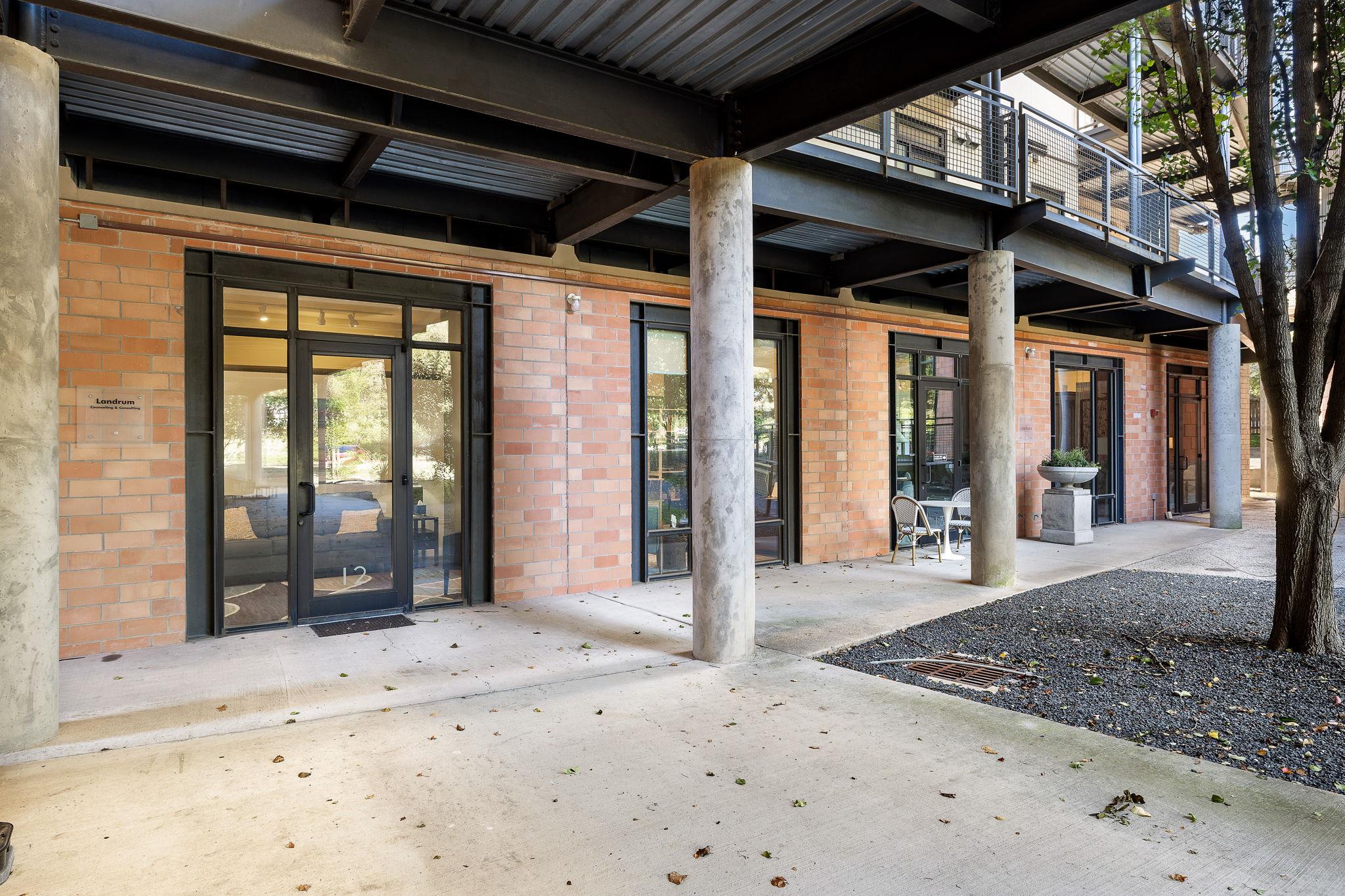 2525 S Lamar Blvd # 12, Austin, TX 78704