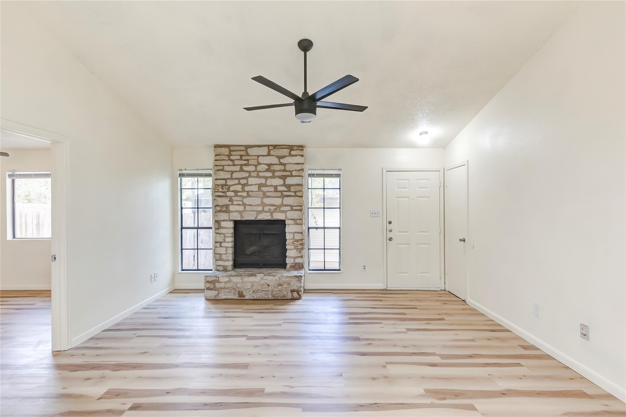 14202 Sussman Ct # B, Austin, TX 78728