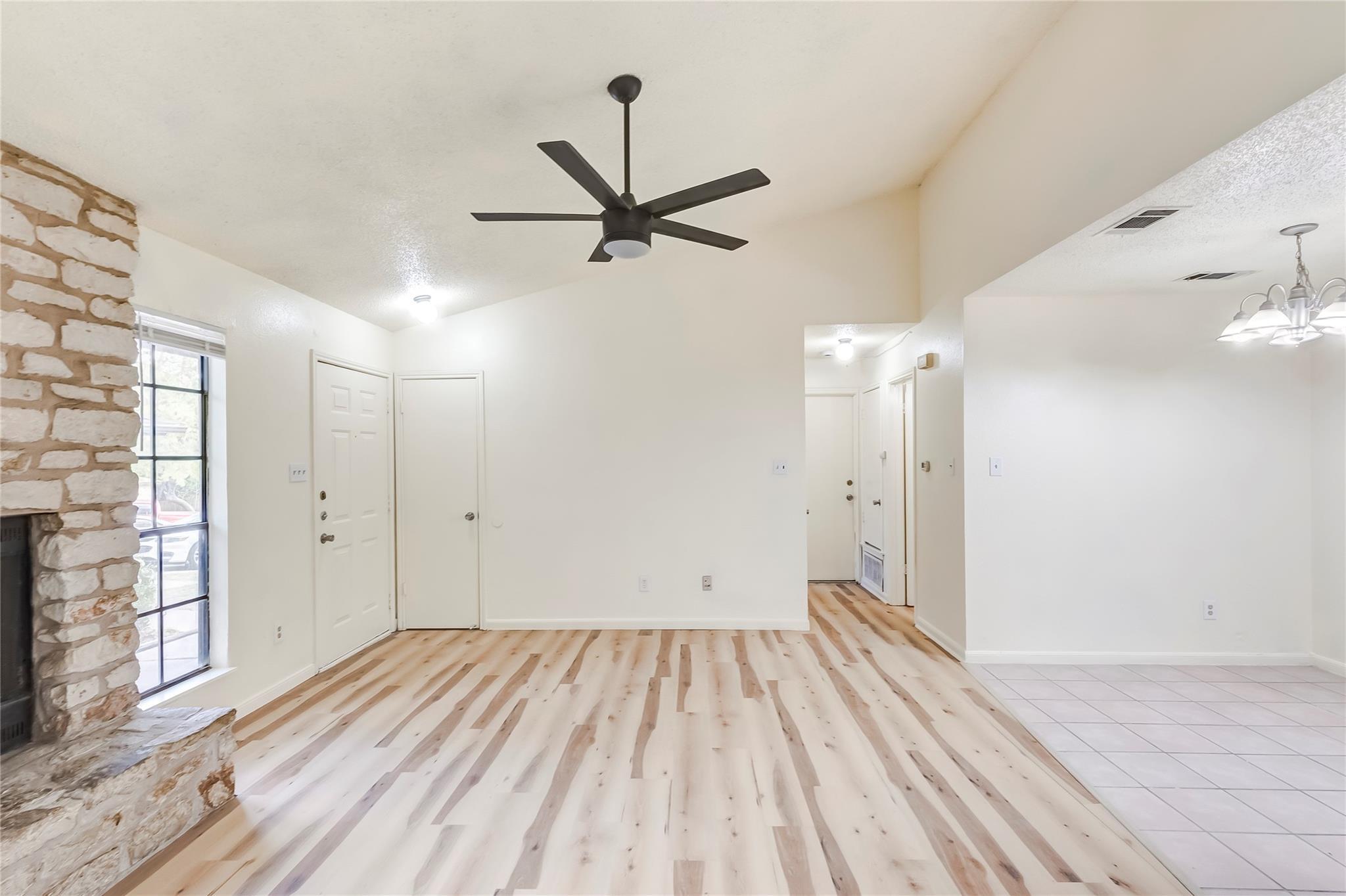 14202 Sussman Ct # B, Austin, TX 78728