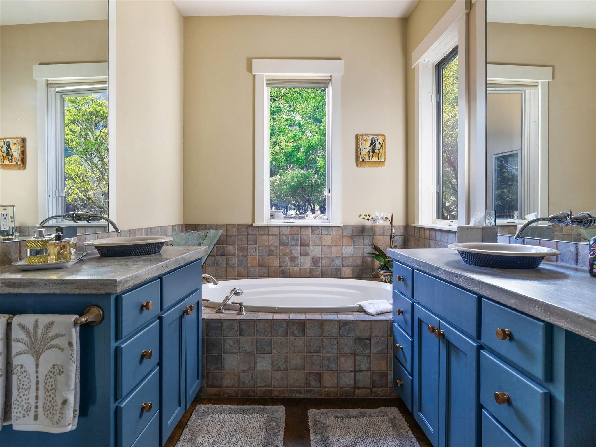 5818 Ranch Road 165, Blanco, TX 78606