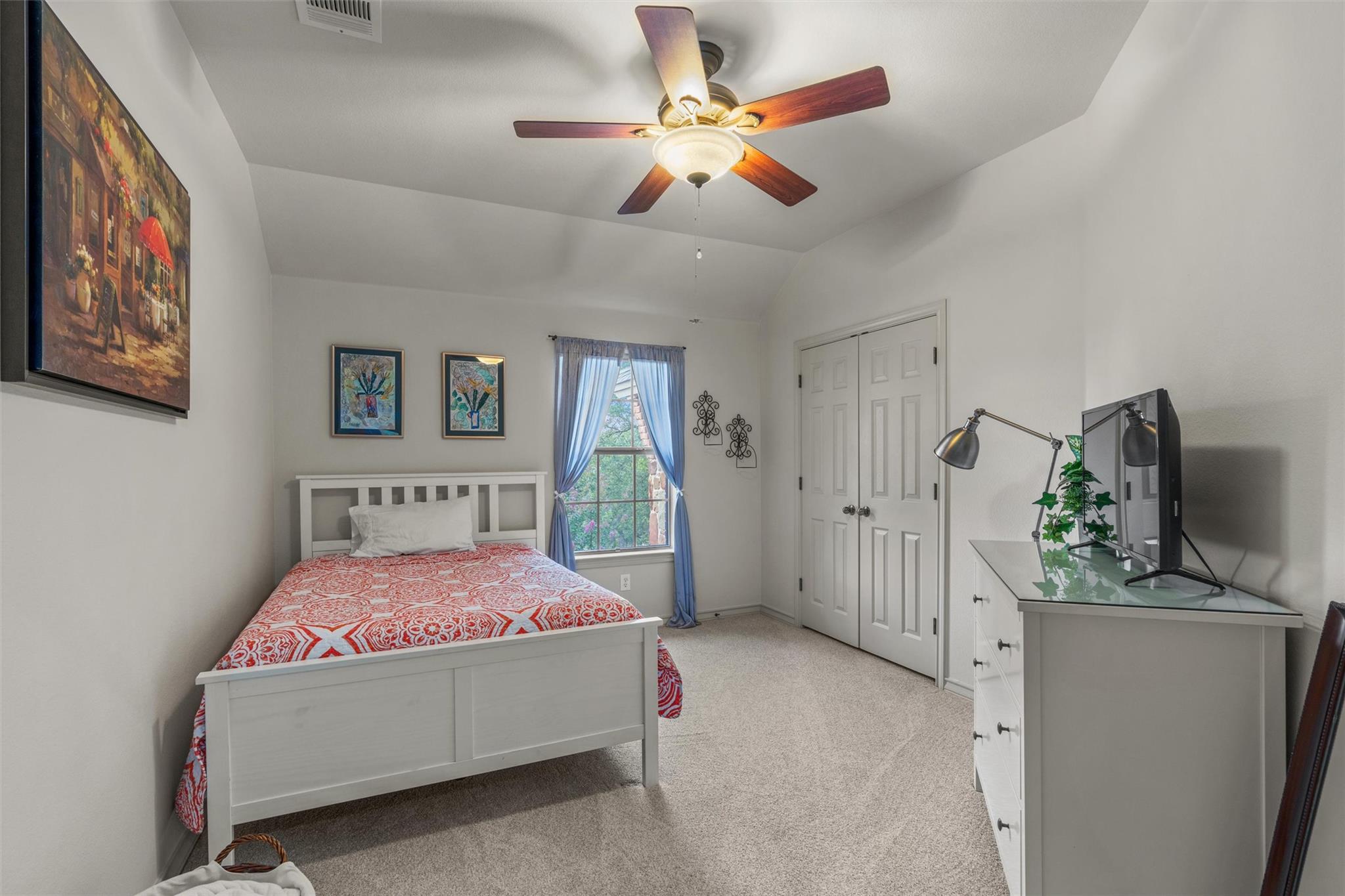 7505 Roaring Springs Dr, Austin, TX 78736