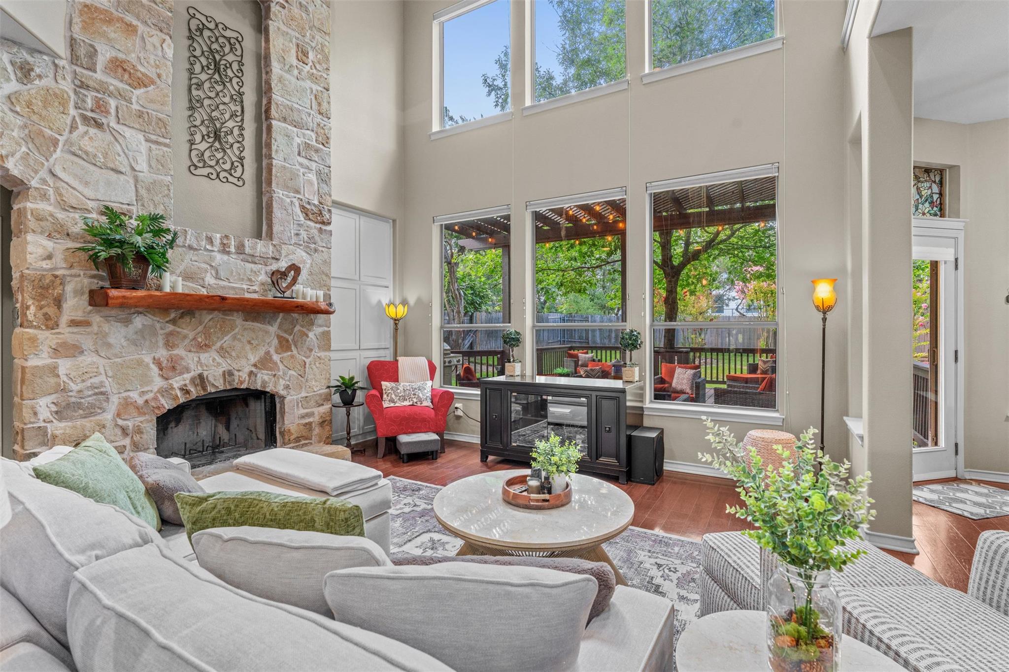 7505 Roaring Springs Dr, Austin, TX 78736