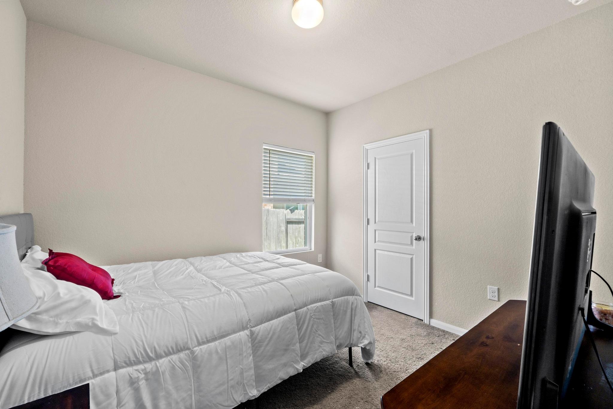 3100 Ortman Dr, Pflugerville, TX 78660