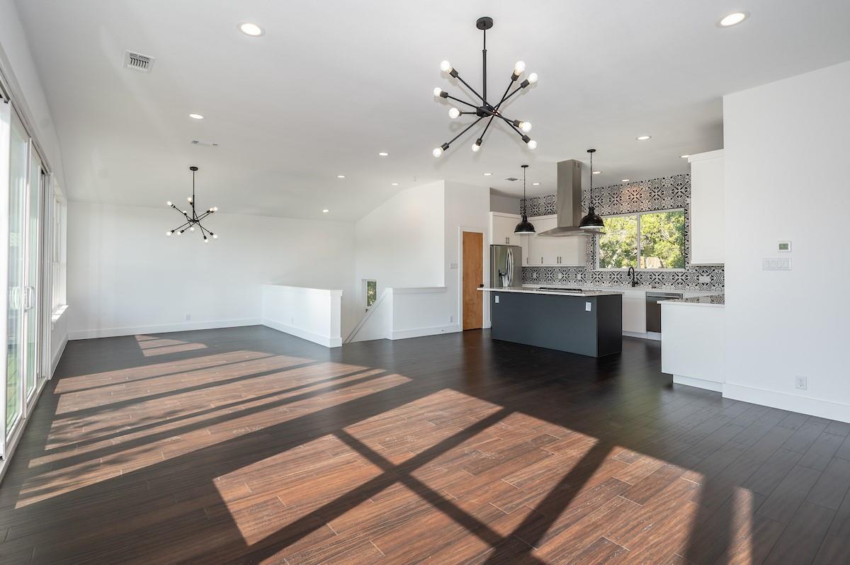 2650 Crazyhorse Pass, Austin, TX 78734